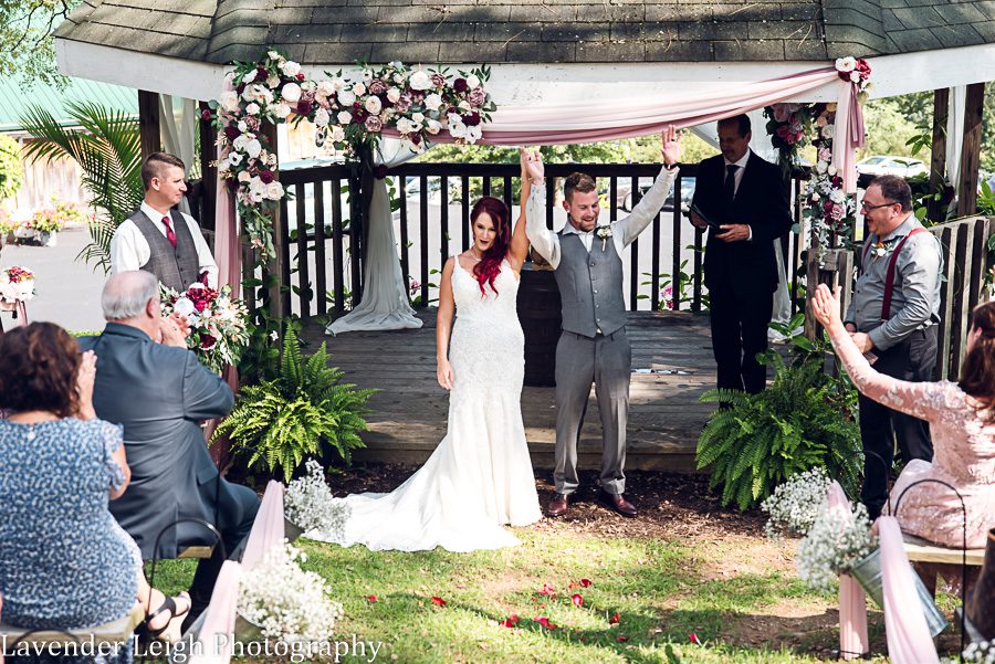 <alt>Five Pines Barn Wedding Photographer Pittsburgh Irwin Pennsylvania</alt>