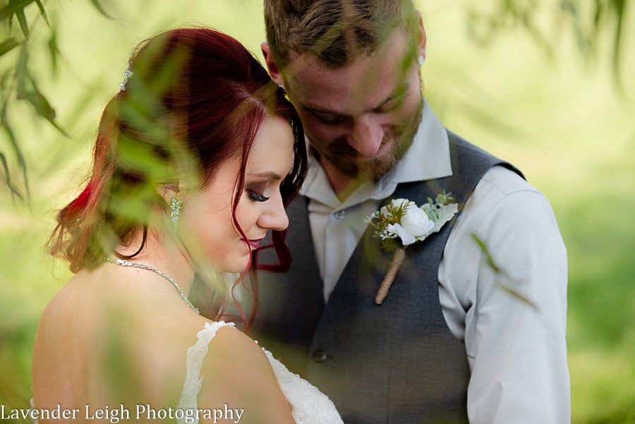 <alt>Five Pines Barn Wedding Photographer Pittsburgh Irwin Pennsylvania</alt>