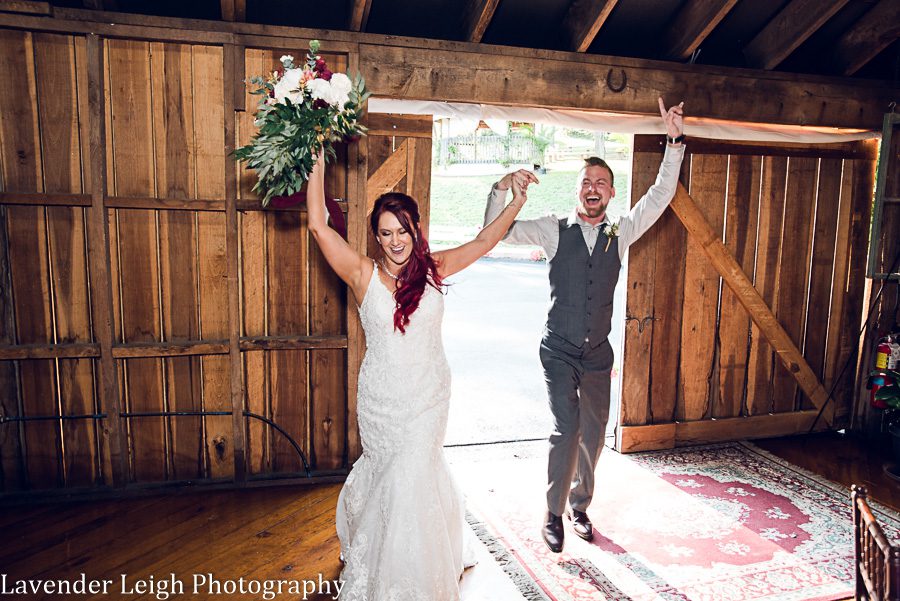 <alt>Five Pines Barn Wedding Photographer Pittsburgh Irwin Pennsylvania</alt>