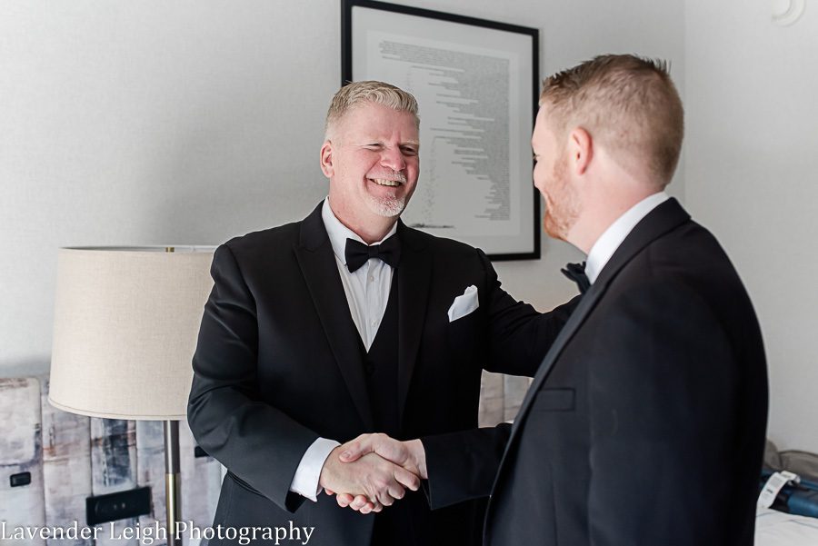 <alt>pittsburgh wedding photographer lavender leigh photography at the pittsburgh field club</alt>