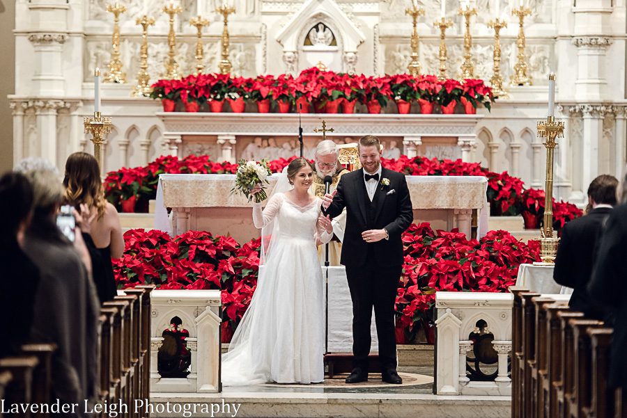 <alt>pittsburgh wedding photographer lavender leigh photography at the pittsburgh field club</alt>