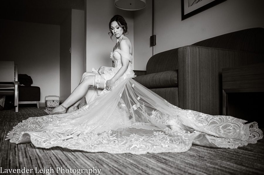 <alt>A wedding at The Club at Blackthorne in Jeannette, Pennsylvania photographed by Lavender Leigh Photography</alt>