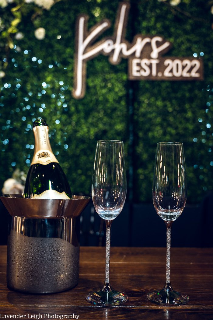 <alt>Wedding and Engagement Rings at The Club at Blackthorne</alt>