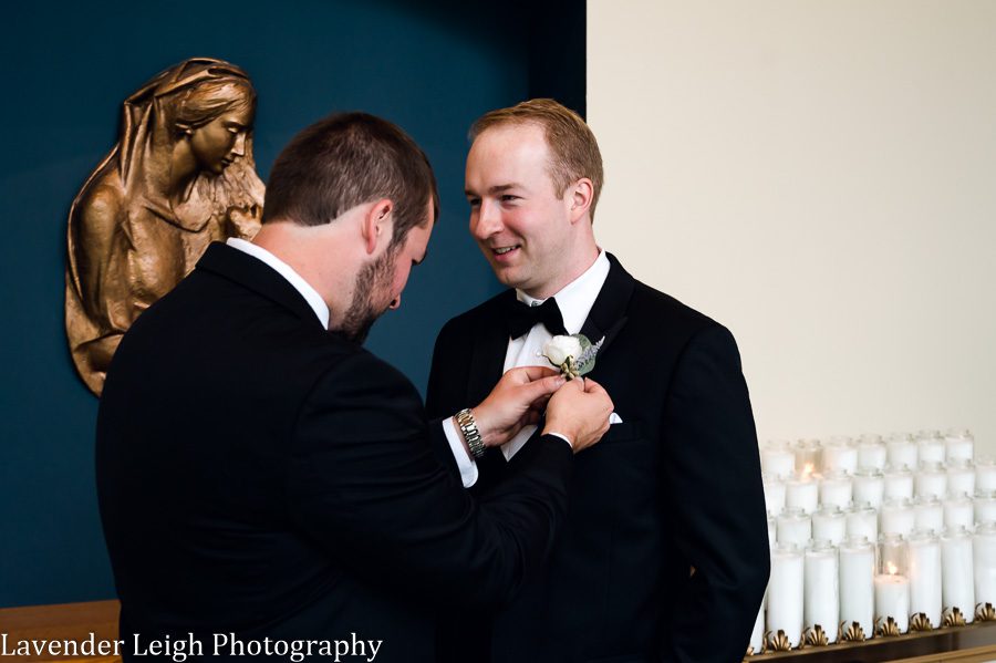 <alt>A wedding at The Club at Blackthorne in Jeannette, Pennsylvania photographed by Lavender Leigh Photography</alt>