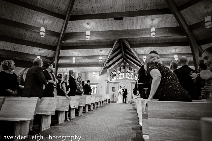 <alt>A wedding at The Club at Blackthorne in Jeannette, Pennsylvania photographed by Lavender Leigh Photography</alt>