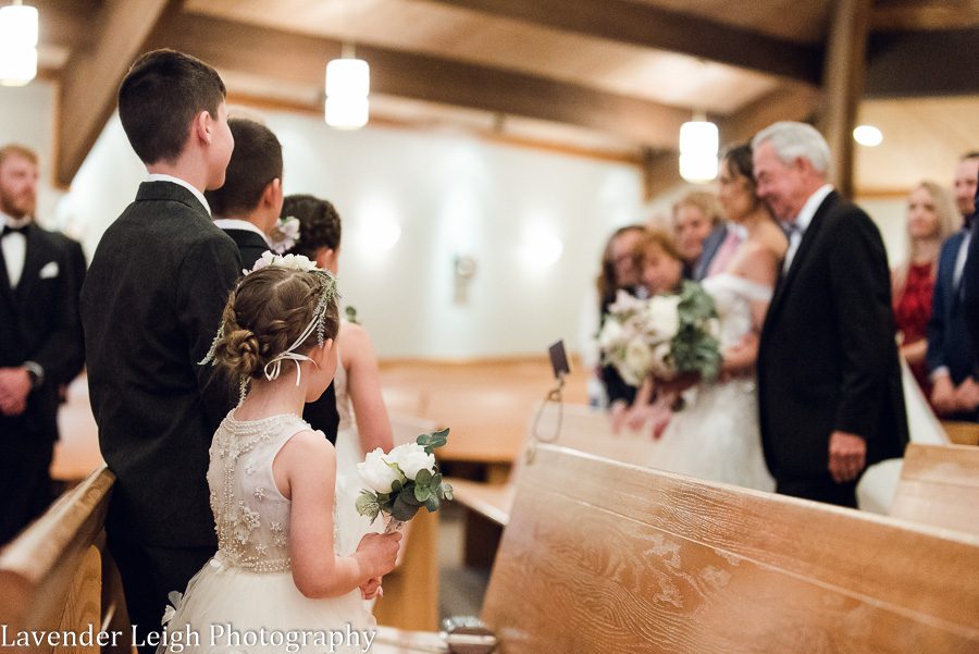 <alt>A wedding at The Club at Blackthorne in Jeannette, Pennsylvania photographed by Lavender Leigh Photography</alt>