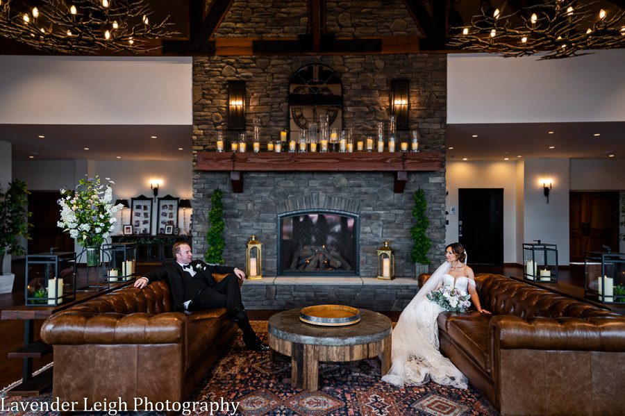 <alt>A wedding at The Club at Blackthorne in Jeannette, Pennsylvania photographed by Lavender Leigh Photography</alt>