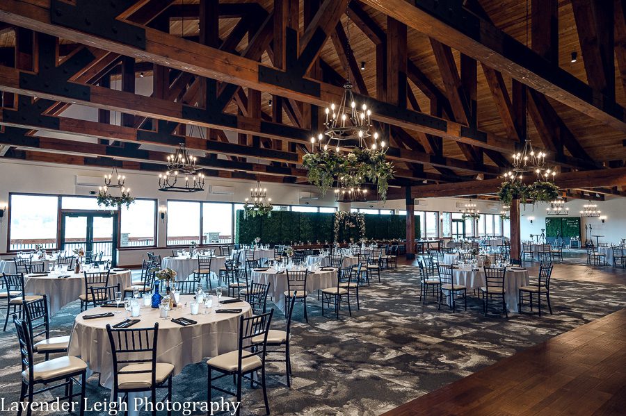 <alt>A wedding at The Club at Blackthorne in Jeannette, Pennsylvania photographed by Lavender Leigh Photography</alt>