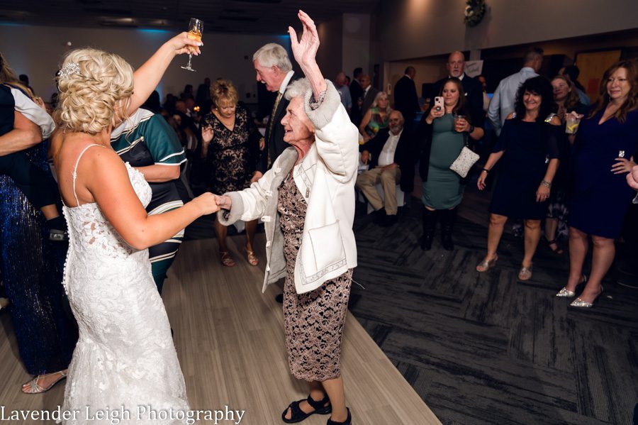 <alt>autumn wedding at the Chartier's Room in Bridgeville, Pennsylvania</alt>