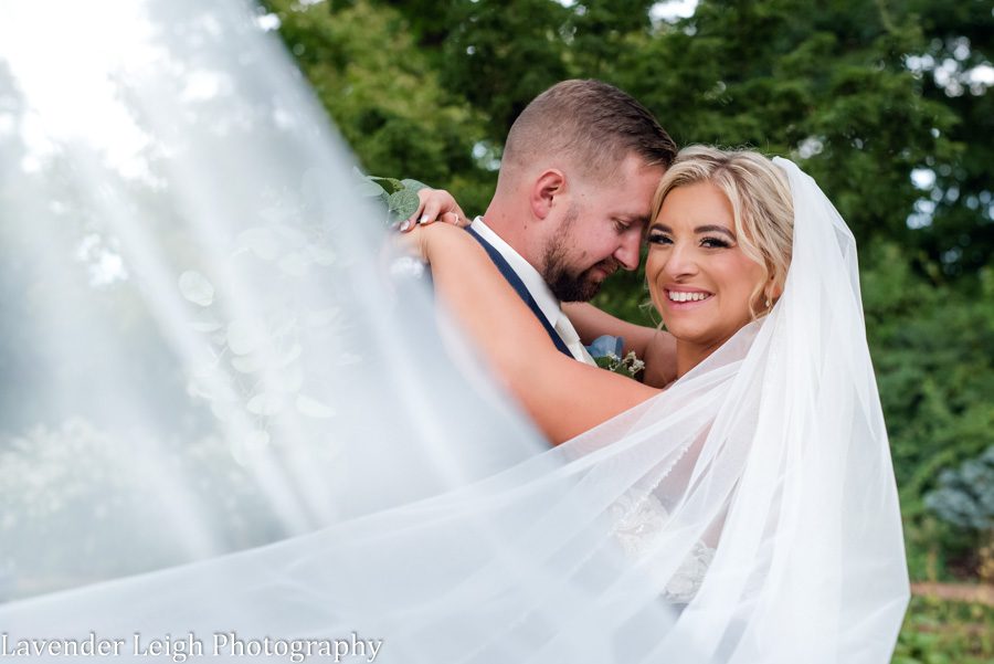 <alt>autumn wedding at the Chartier's Room in Bridgeville, Pennsylvania</alt>