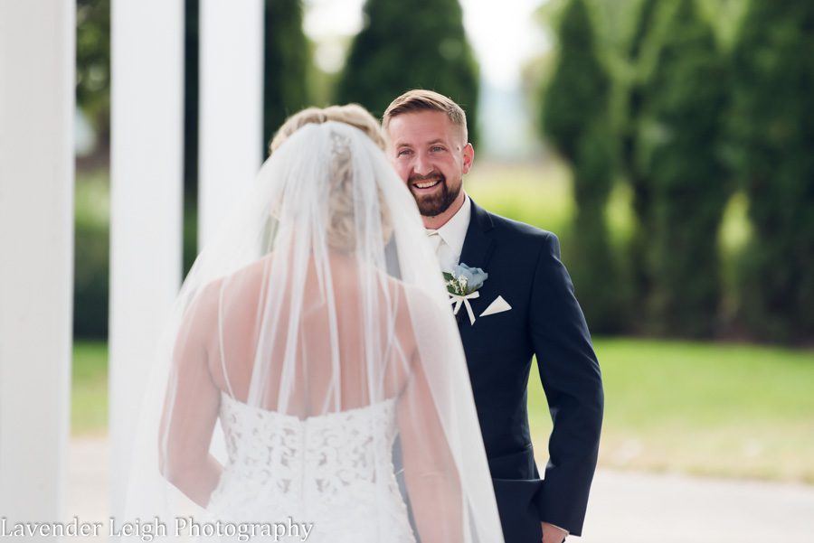 <alt>autumn wedding at the Chartier's Room in Bridgeville, Pennsylvania</alt>