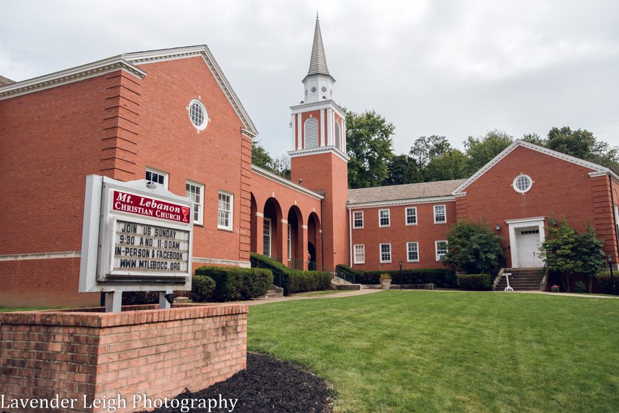 <alt>autumn wedding at the Chartier's Room in Bridgeville, Pennsylvania</alt>