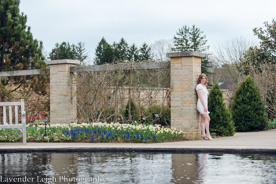 <alt>Penn State University college senior session<alt/>