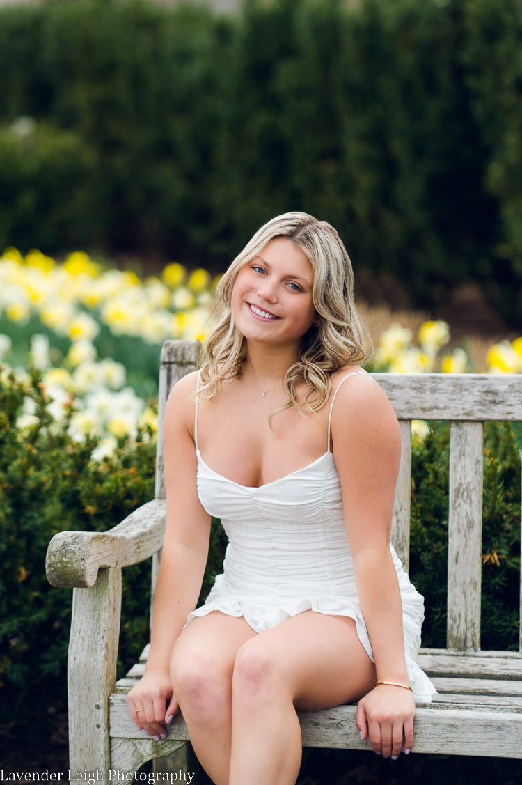 <alt>Penn State University college senior session<alt/>