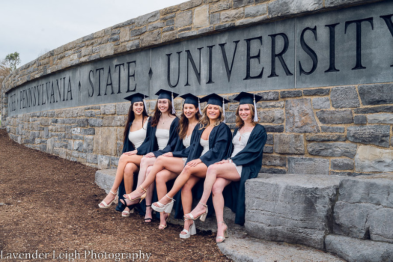 <alt>Penn State University college senior session<alt/>