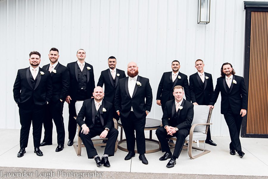 <alt>the Harper Event Venue Pennsylvania wedding by Lavender Leigh Photography</alt>