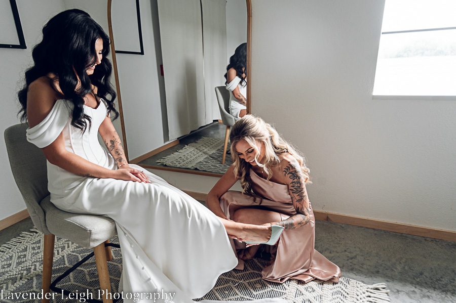 <alt>the Harper Event Venue Pennsylvania wedding by Lavender Leigh Photography</alt>