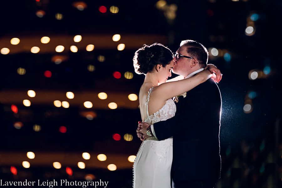 <alt>wyndham grand pittsburgh wedding by lavender leigh photography</alt>