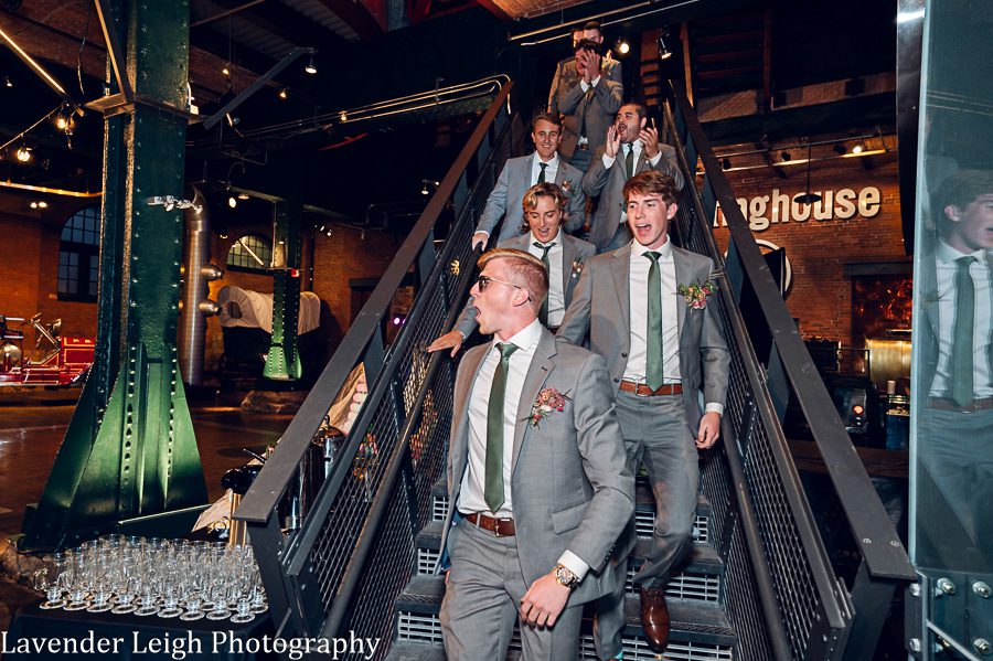 <alt>heinz history center wedding by lavender leigh photography<alt>