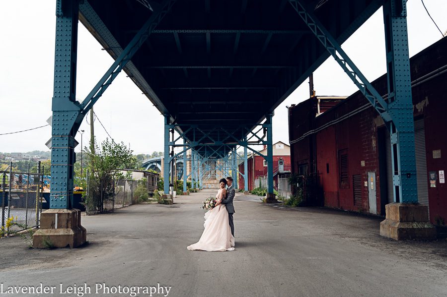 <alt>heinz history center wedding by lavender leigh photography<alt>
