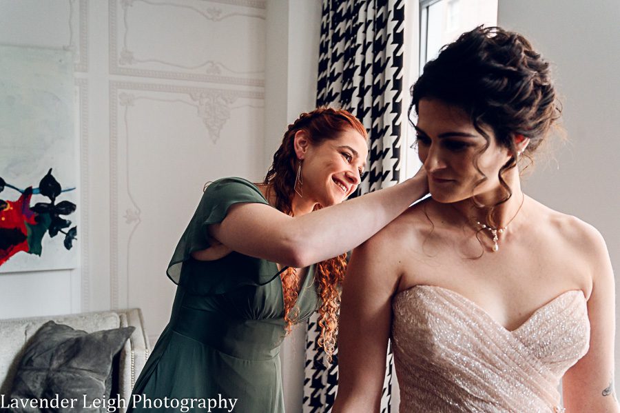 <alt>Heinz History Center wedding by Lavender Leigh Photography</alt>