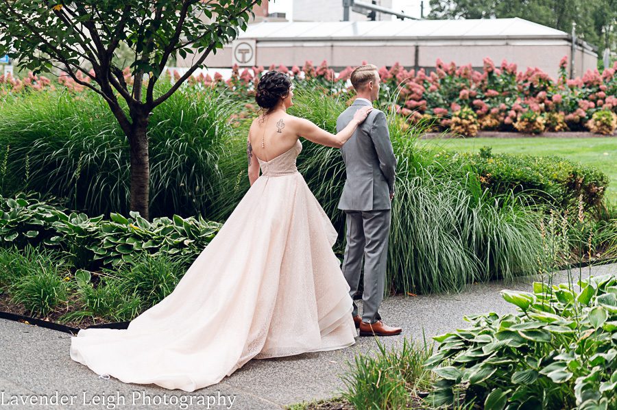 <alt>Heinz History Center wedding by Lavender Leigh Photography</alt>