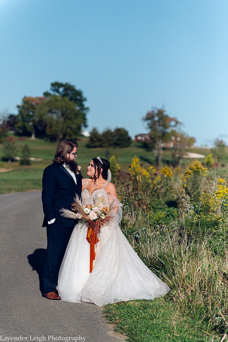 <alt>The Club at Blackthorne Wedding by Lavender Leigh Photography</alt>