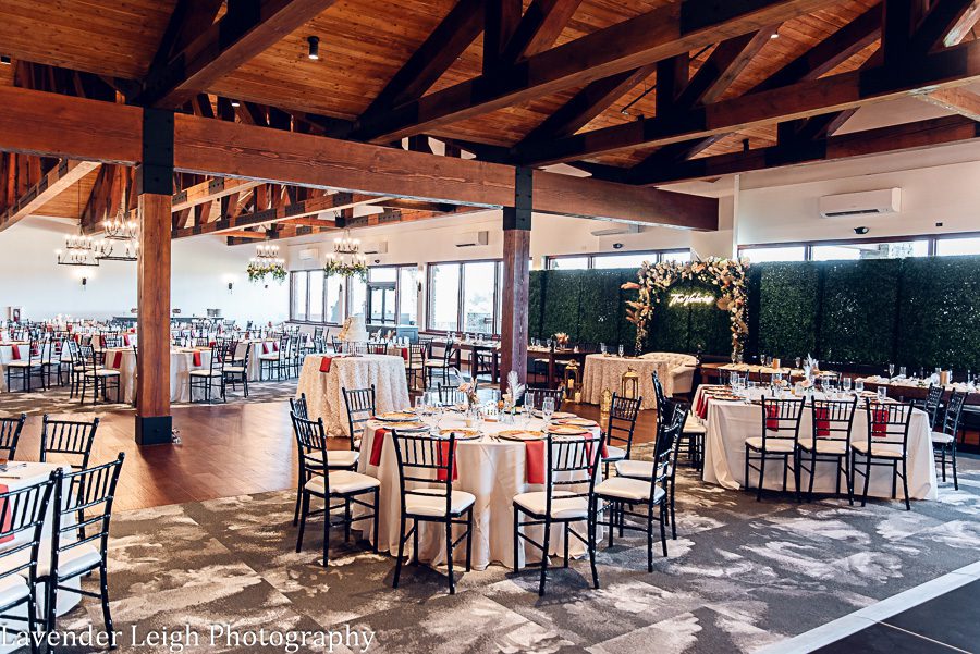 <alt>The Club at Blackthorne Wedding by Lavender Leigh Photography</alt>