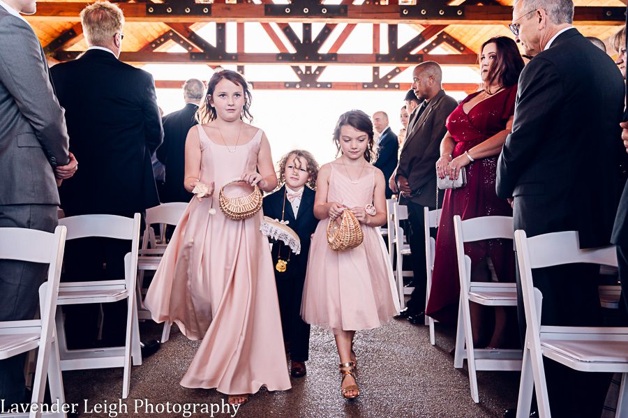 <alt>The Club at Blackthorne Wedding by Lavender Leigh Photography</alt>