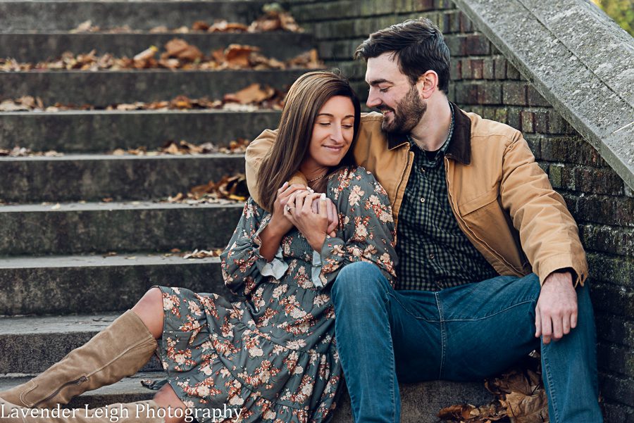 <alt>Mellon Park Pittsburgh Engagement Session by Lavender Leigh Photography</alt>