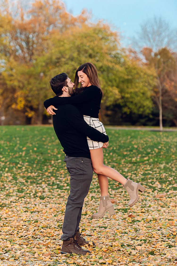 <alt>Mellon Park Pittsburgh Engagement Session by Lavender Leigh Photography</alt>