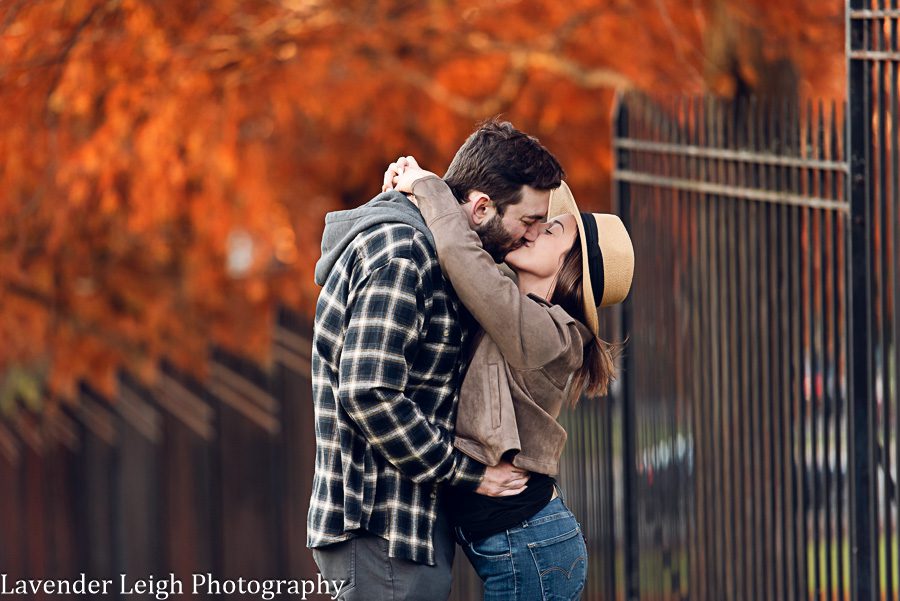 <alt>Mellon Park Pittsburgh Engagement Session by Lavender Leigh Photography</alt>