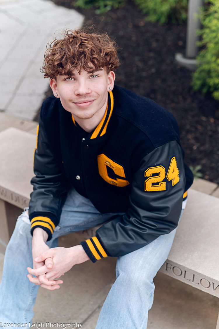 <alt>Pittsburgh Central Catholic High School Senior Session</alt>
