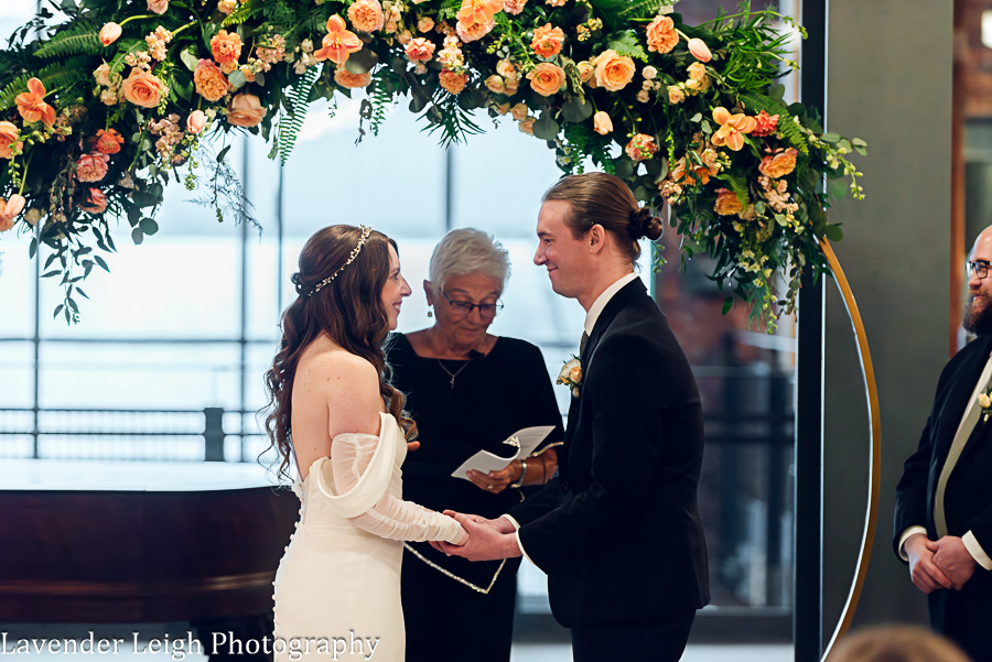 Emily and Drew | Heinz History Center Wedding » Lavender Leigh Photography