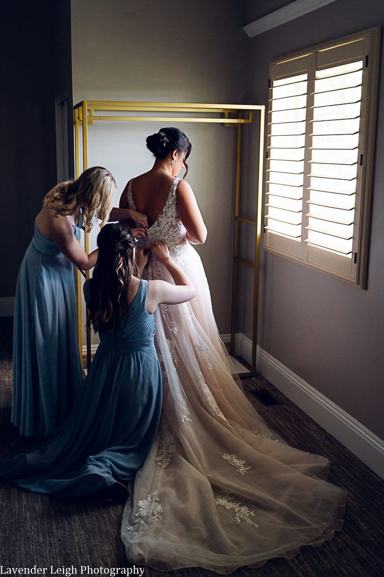 <alt>A wedding in Gibsonia Pennsylvania at Greystone Fields</alt>