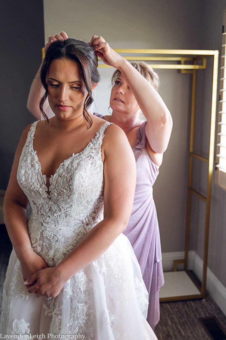 <alt>A wedding in Gibsonia Pennsylvania at Greystone Fields</alt>