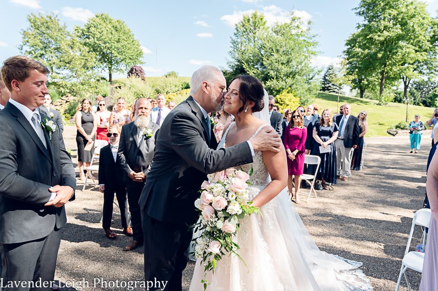 <alt>A wedding in Gibsonia Pennsylvania at Greystone Fields</alt>