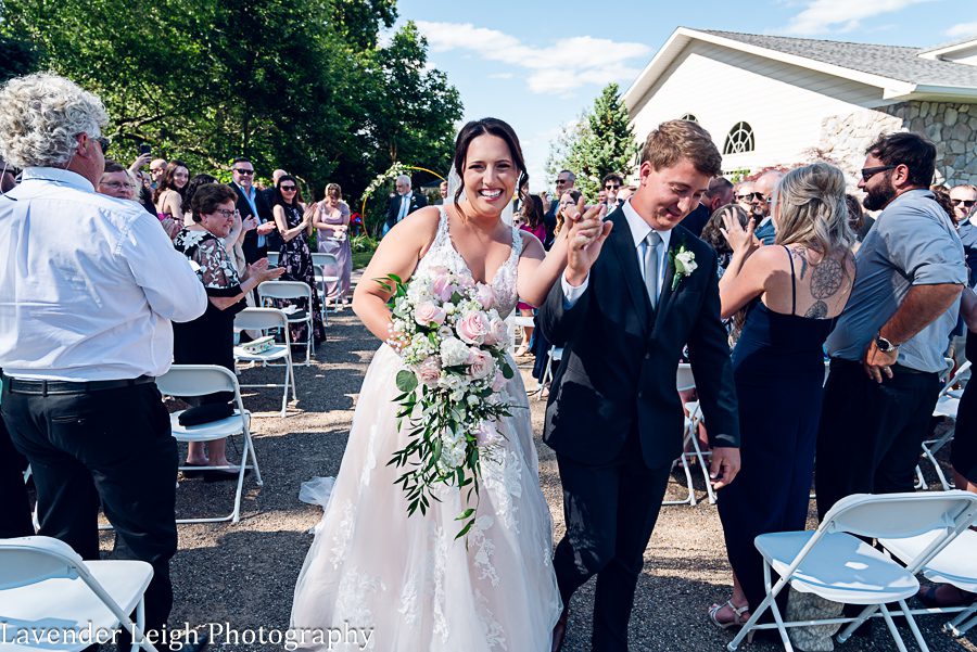 <alt>A wedding in Gibsonia Pennsylvania at Greystone Fields</alt>