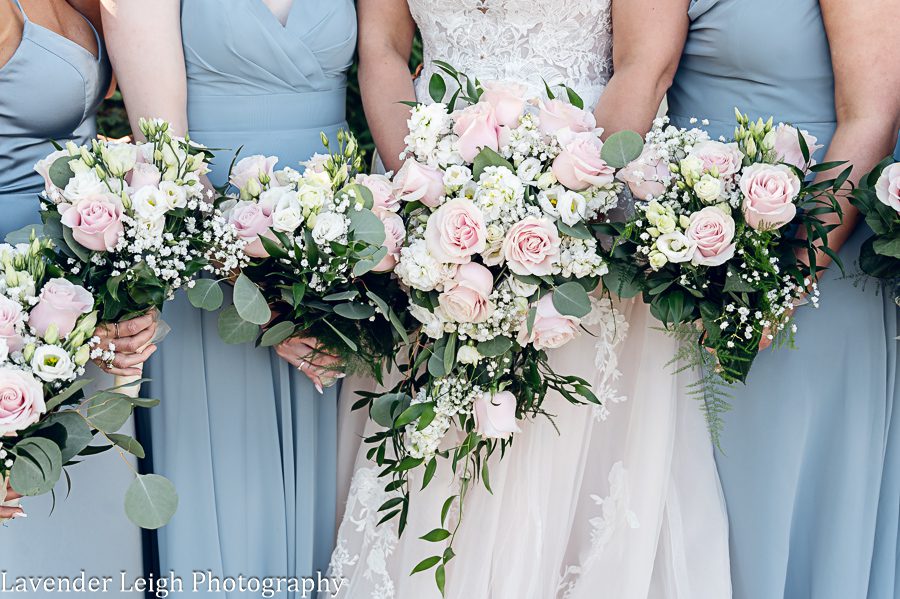 <alt>A summer wedding at Greystone Fields in Gibsonia, PA</alt>