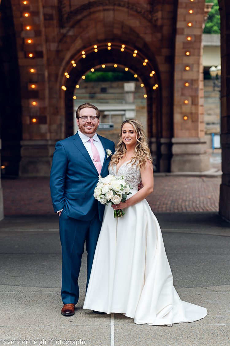 <alt>An elegant wedding at The Pennsylvanian in the city of Pittsburgh, Pennsylvania</alt>