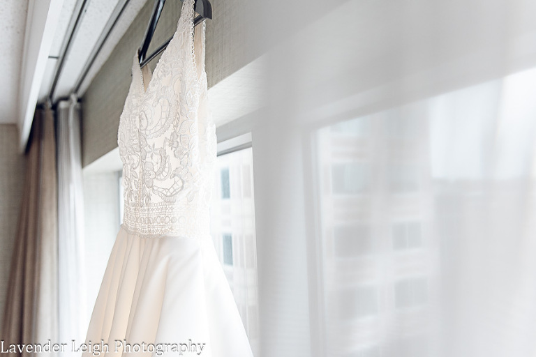 <alt>An elegant wedding at The Pennsylvanian in the city of Pittsburgh, Pennsylvania</alt>