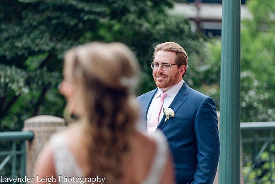 <alt>An elegant wedding at The Pennsylvanian in the city of Pittsburgh, Pennsylvania</alt>