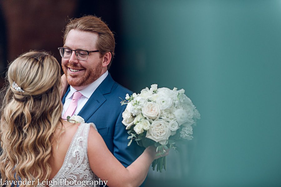 <alt>An elegant wedding at The Pennsylvanian in the city of Pittsburgh, Pennsylvania</alt>