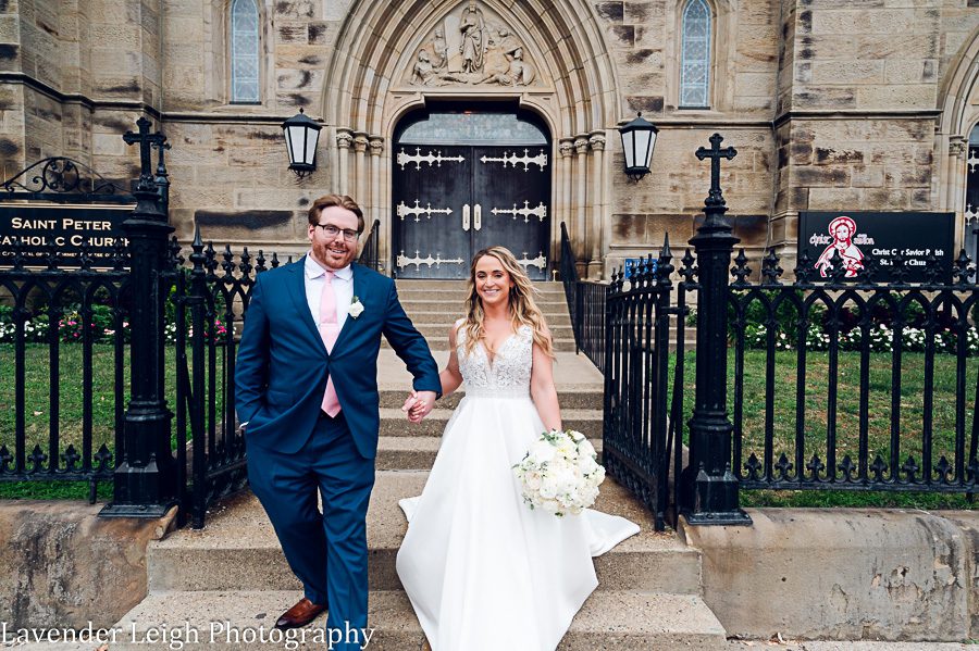 <alt>An elegant wedding at The Pennsylvanian in the city of Pittsburgh, Pennsylvania</alt>