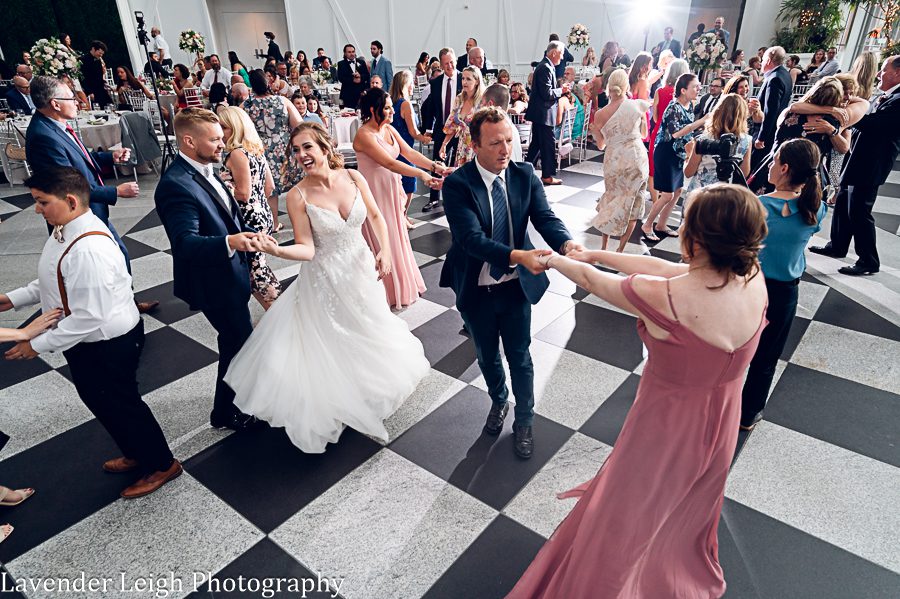 <alt>PPG Wintergarden Wedding Pittsburgh, Pennsylvania</alt>