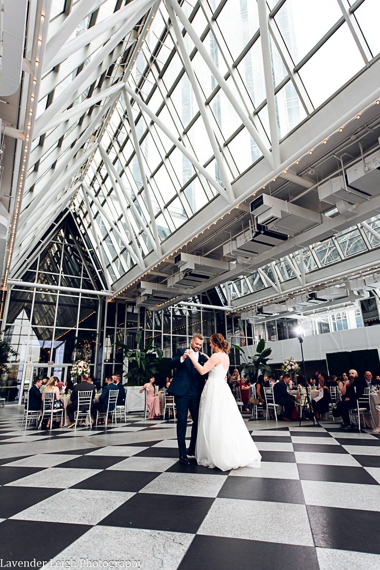 <alt>PPG Wintergarden Wedding Pittsburgh, Pennsylvania</alt>