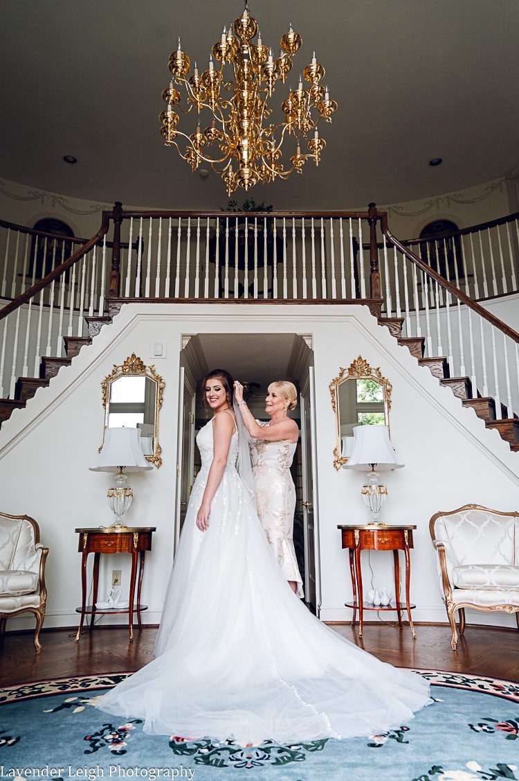 <alt>PPG Wintergarden Wedding Pittsburgh, Pennsylvania</alt>