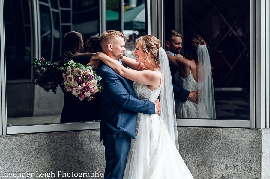 <alt>PPG Wintergarden Wedding Pittsburgh, Pennsylvania</alt>
