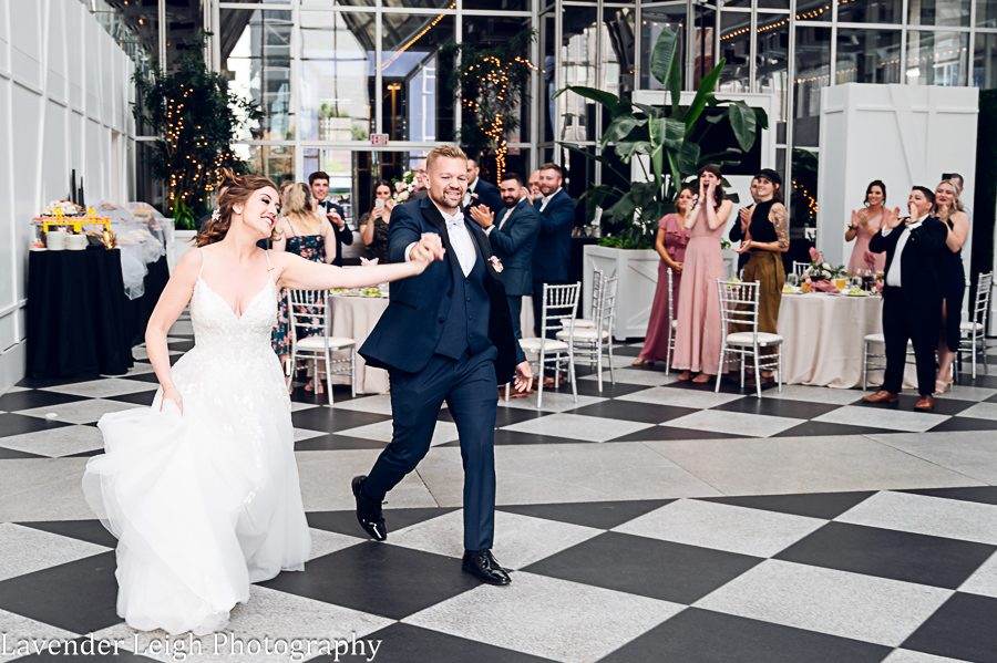 <alt>PPG Wintergarden Wedding Pittsburgh, Pennsylvania</alt>