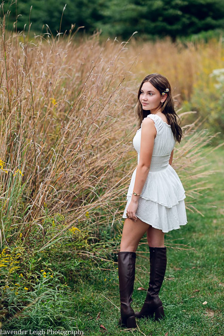<alt>high school senior session at Schenley Park in Pittsburgh, Pennsylvania</alt>